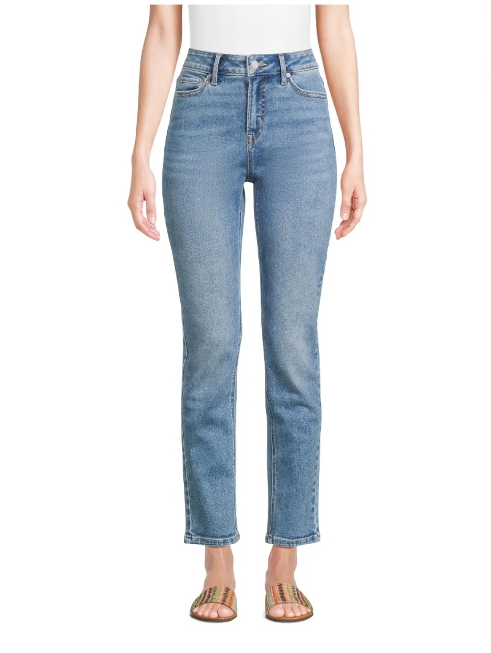 Time and Tru Women’s Mid Rise Straight Leg Jeans Size 14 NWT